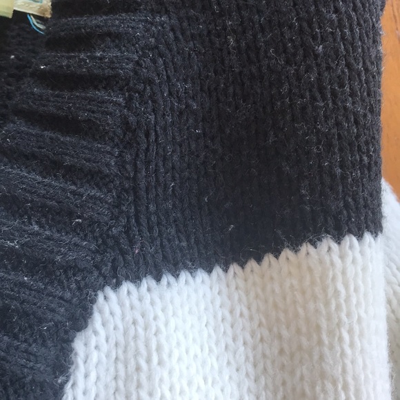 Stripe sweater - Picture 7 of 8